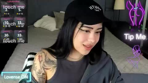 Kim online show from December 23, 5:22 am