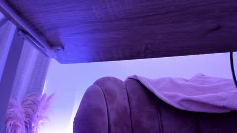 Kim Murphy online show from April 13, 11:55 am