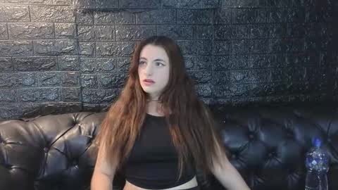  KIMBERLY SWAN  online show from March 13, 10:11 pm