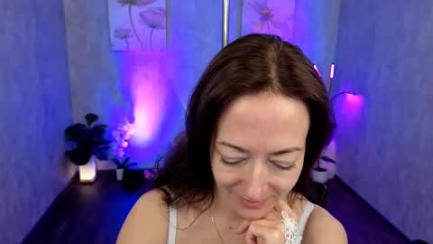 Kimberly online show from February 24, 6:14 am