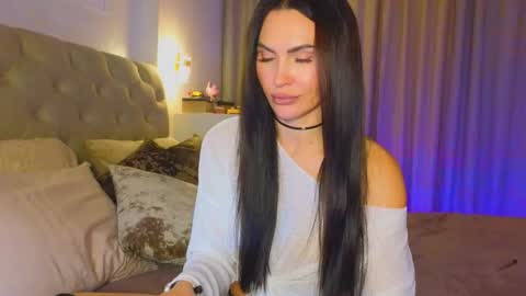 KIm online show from January 12, 7:30 pm