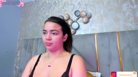  KIM  online show from November 14, 3:17 am