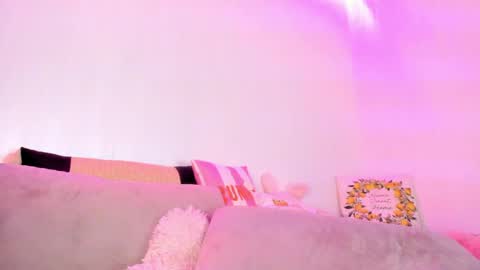 Natalie online show from April 11, 4:40 am