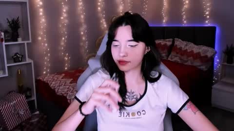 kimm wong online show from December 19, 7:22 am