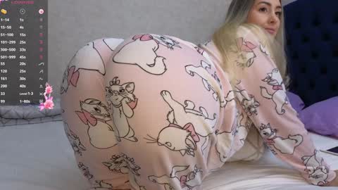 Kimmie online show from March 6, 6:59 pm