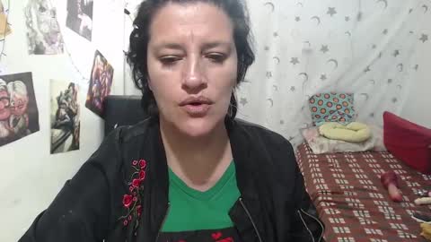 Snapshot of kimmy_sander1 chatting on January 19, 9:45 pm Kimmy online show from January 19, 9:45 pm