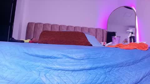 Bella online show from April 9, 6:19 am