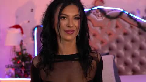 kinkyamelie online show from December 4, 6:30 pm