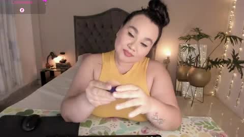 Jenny online show from April 11, 7:45 am