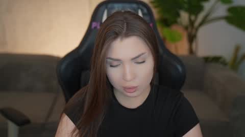 Sweet girls online show from January 19, 2:35 pm