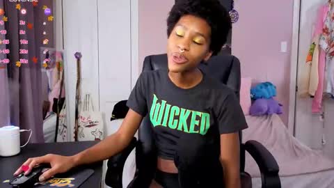 Kira21 13 online show from November 23, 3:20 am