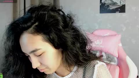 Aura online show from December 5, 4:34 am