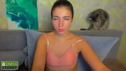 Kira  online show from November 9, 10:27 pm