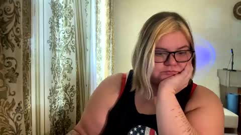 Just Kira online show from December 14, 10:24 am