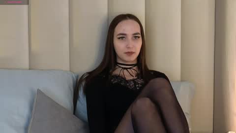 kiranyl online show from April 3, 9:24 pm