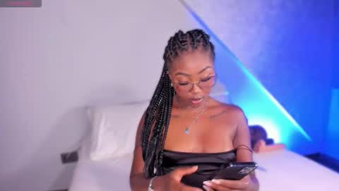 kishalove_ online show from January 17, 11:07 am