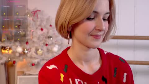 Snapshot of kisskiss_muah chatting on December 11, 1:39 pm Kate  online show from December 11, 1:39 pm