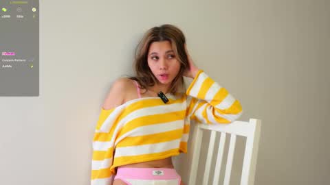 Snapshot of kissmesloww chatting on October 11, 3:48 pm Snezhana online show from October 11, 3:48 pm