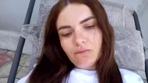 Im Amaia   Everyone Merry Christmas  online show from June 28, 4:46 pm