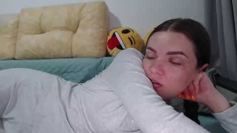 Im Amaia   Everyone Merry Christmas  online show from July 14, 5:06 pm