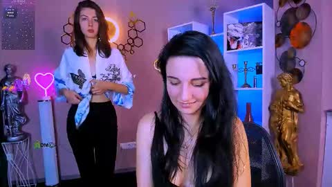 kitniss online show from October 1, 12:43 pm