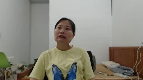 kitti_baby2x online show from March 2, 8:10 am