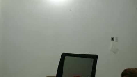 kitti_baby2x online show from April 12, 8:17 am