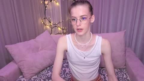 Kitty online show from June 3, 12:56 am