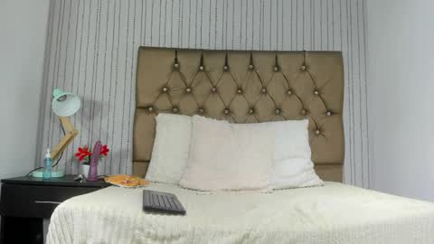 kitty eloays online show from June 3, 6:03 am