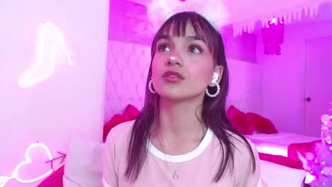 KITTY online show from December 15, 2:00 pm