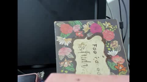 violet online show from March 3, 4:18 am