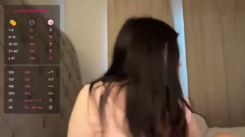 mia online show from March 9, 8:42 pm