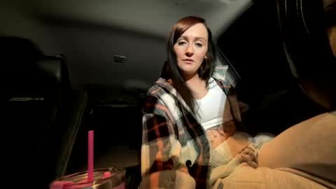 Snapshot of kittywet1994 chatting on December 7, 12:30 am Kitty online show from December 7, 12:30 am