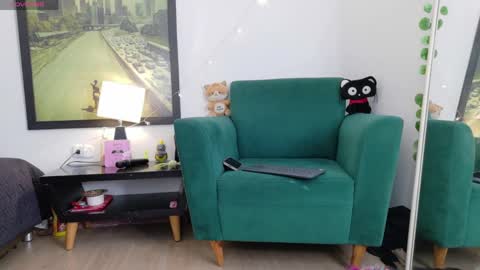 Kitty Zen online show from June 4, 6:34 pm