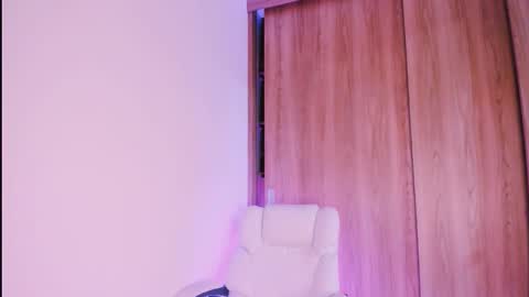 Little piece of fruit online show from February 6, 2:59 am