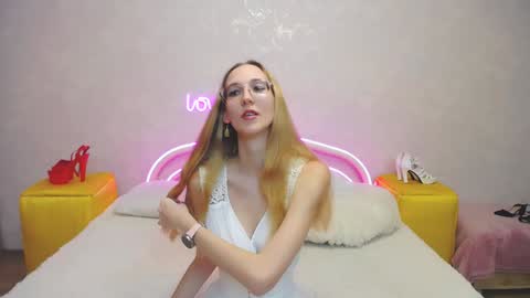 Klary online show from January 29, 12:24 pm