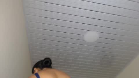 Kloe online show from October 8, 8:07 am