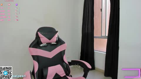 Camila Reyes online show from October 24, 2:46 pm