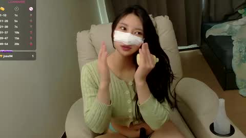 catty online show from April 4, 4:44 am