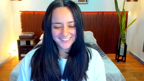 Kora Shadow online show from December 3, 8:22 pm