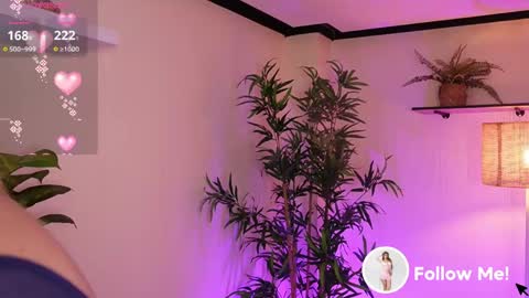 Kore online show from April 2, 7:55 pm