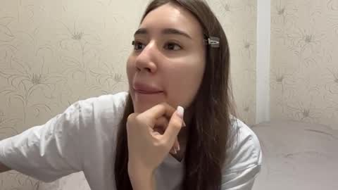 Nami online show from April 4, 4:11 am