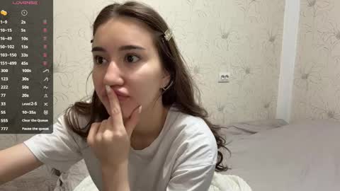 Nami online show from April 13, 2:02 am