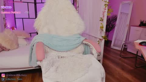 Christina online show from June 2, 9:27 pm