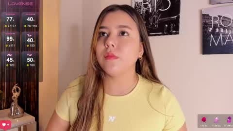 Snapshot of kristal_brown_ chatting on February 20, 12:15 pm Aria online show from February 20, 12:15 pm