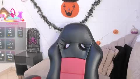 Snapshot of kristal_joi_dl chatting on October 13, 1:36 pm kristal online show from October 13, 1:36 pm