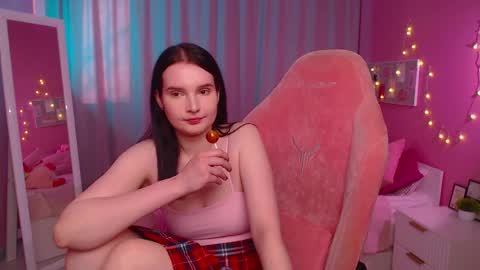 Sophia online show from April 1, 1:39 am