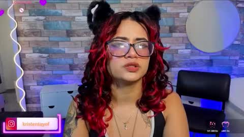 kristen_tay online show from February 18, 3:27 am