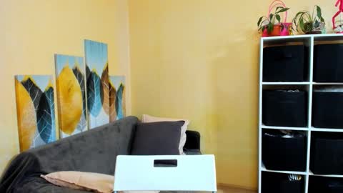 Christina online show from November 2, 8:07 am