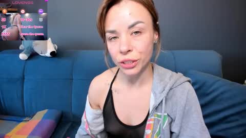 Muscle Queen online show from March 14, 2:51 pm